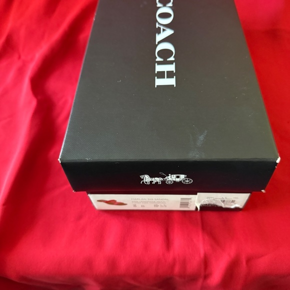 COACH Women’s Harlan Sandal 8 (NWT) - Picture 4 of 13